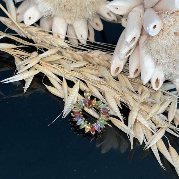 Multicolor heart pendant - Picture 2 of 3